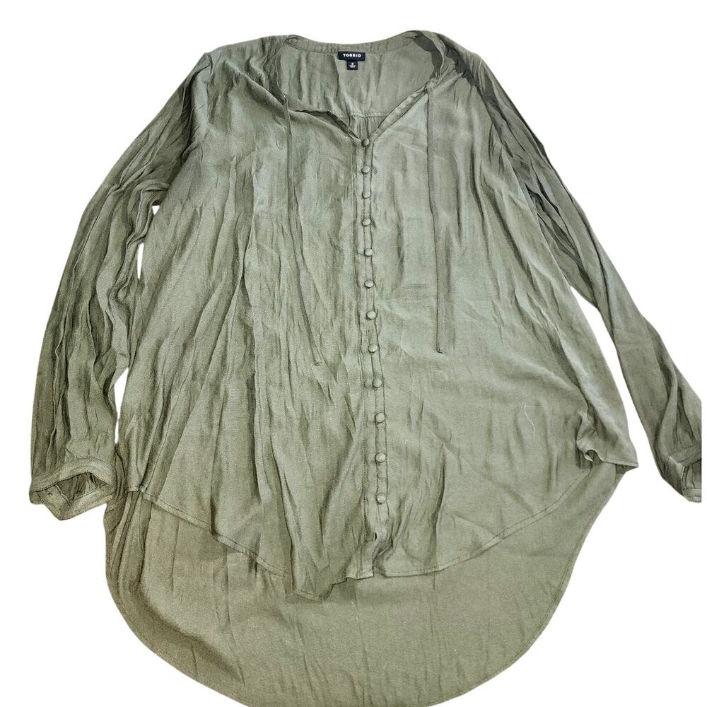 Torrid Long Sleeve Green Button Down Shirt Plus Size 2